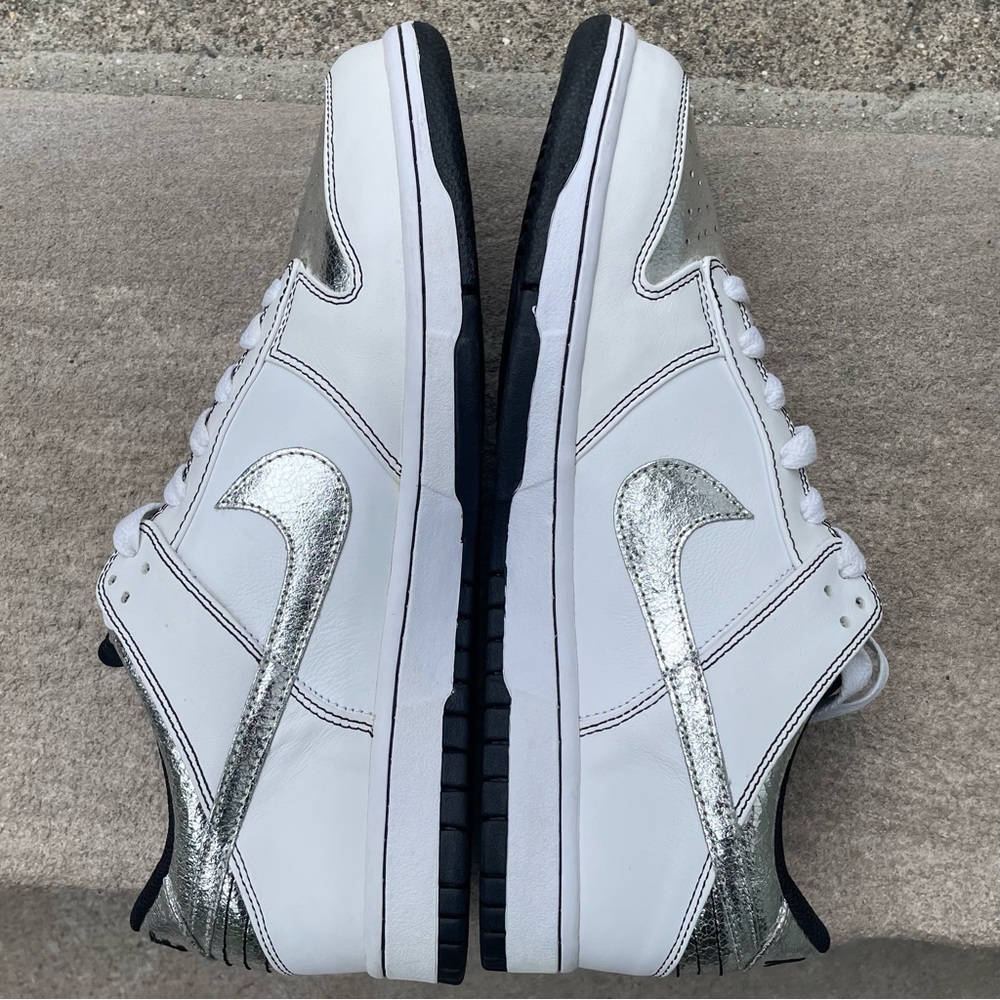 VNDS!  2010 Nike ID dunk!  White & silver!  Size 11 - Picture 8 of 9